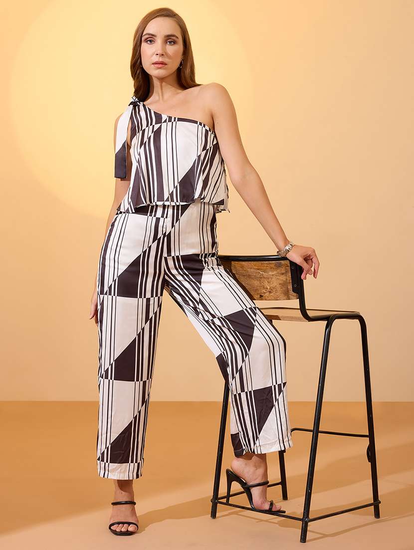 women white printed single shoulder jumpsuit