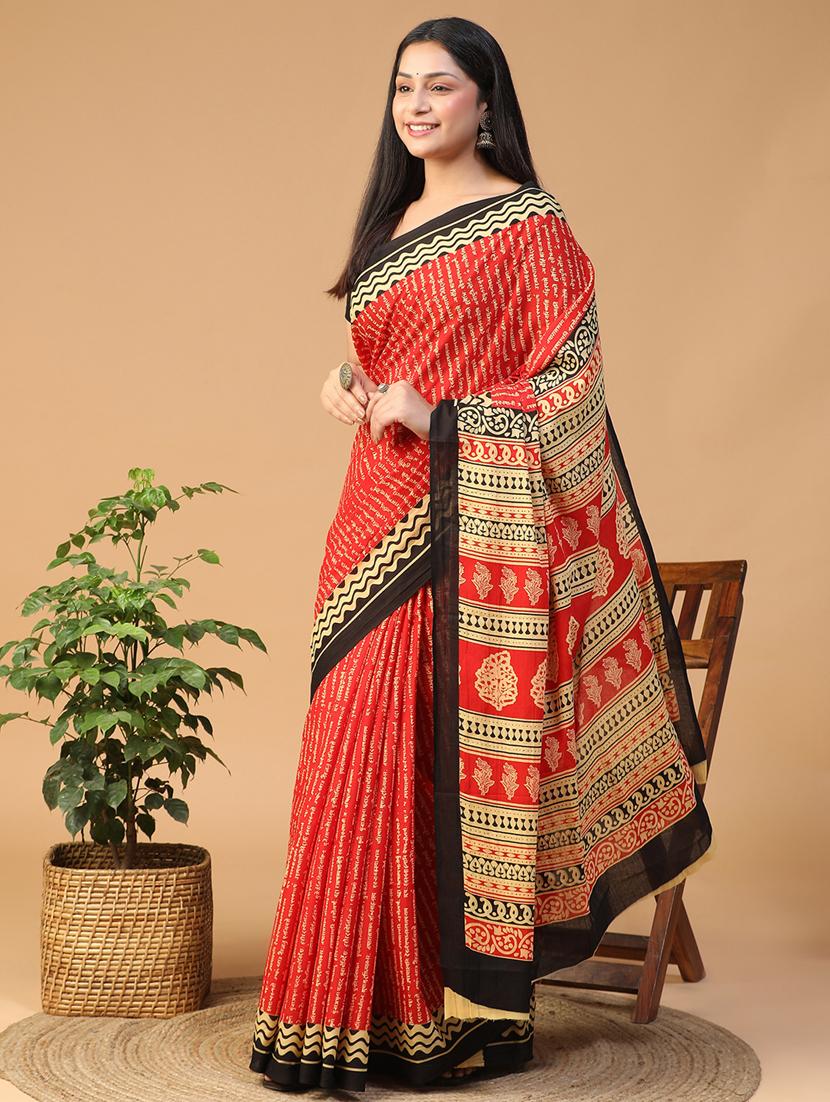 women printed casual wear saree with blouse - 21957843 - Standard Image - 2