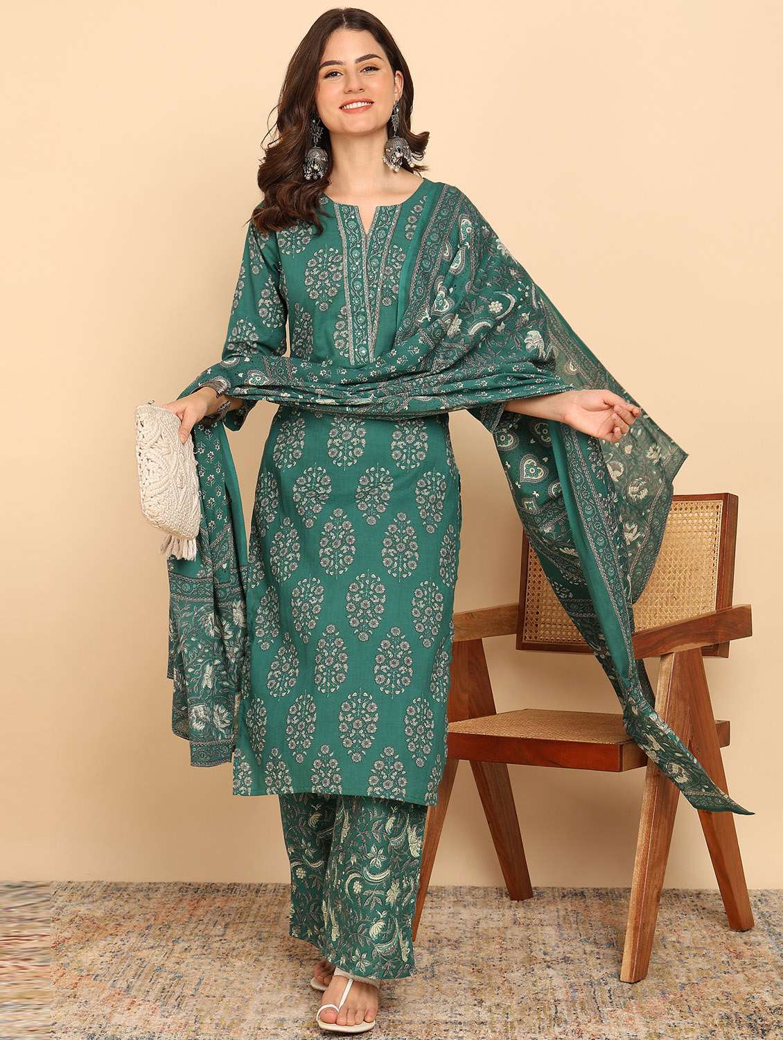 women three quarter sleeve kurta palazzo with dupatta set