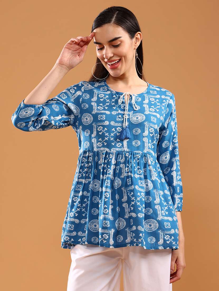 women printed three quarter sleeve kurti