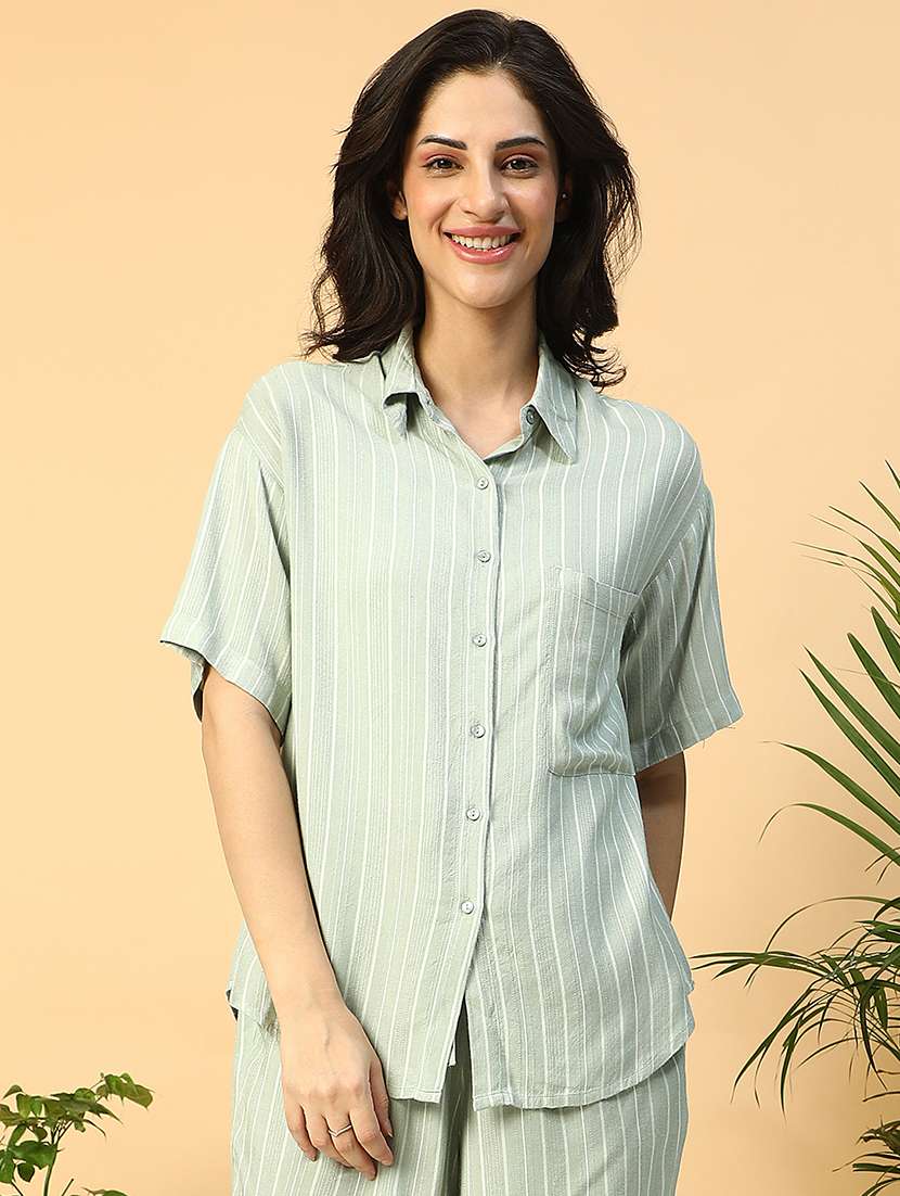 women striped colared short sleeve regular shirt