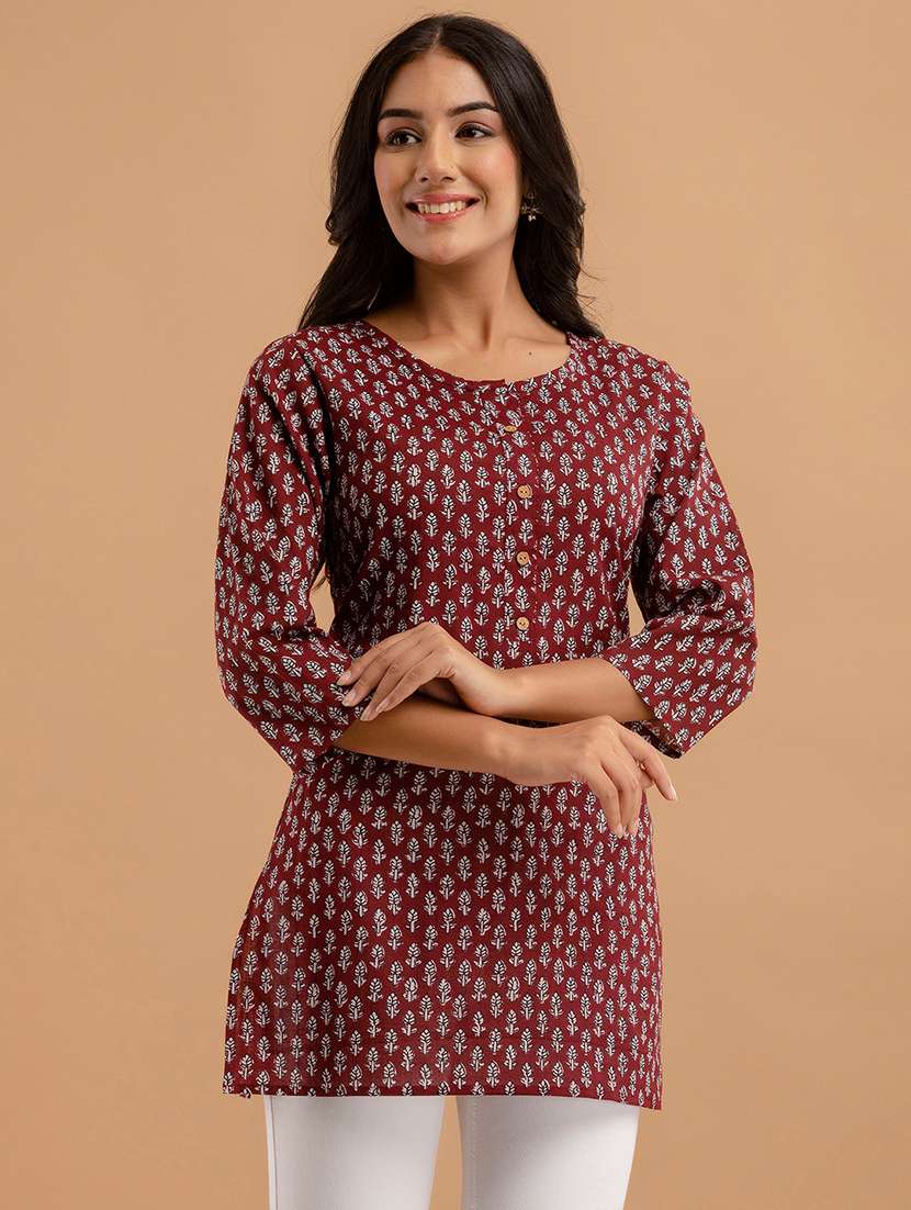 women three quarter sleeve straight kurti