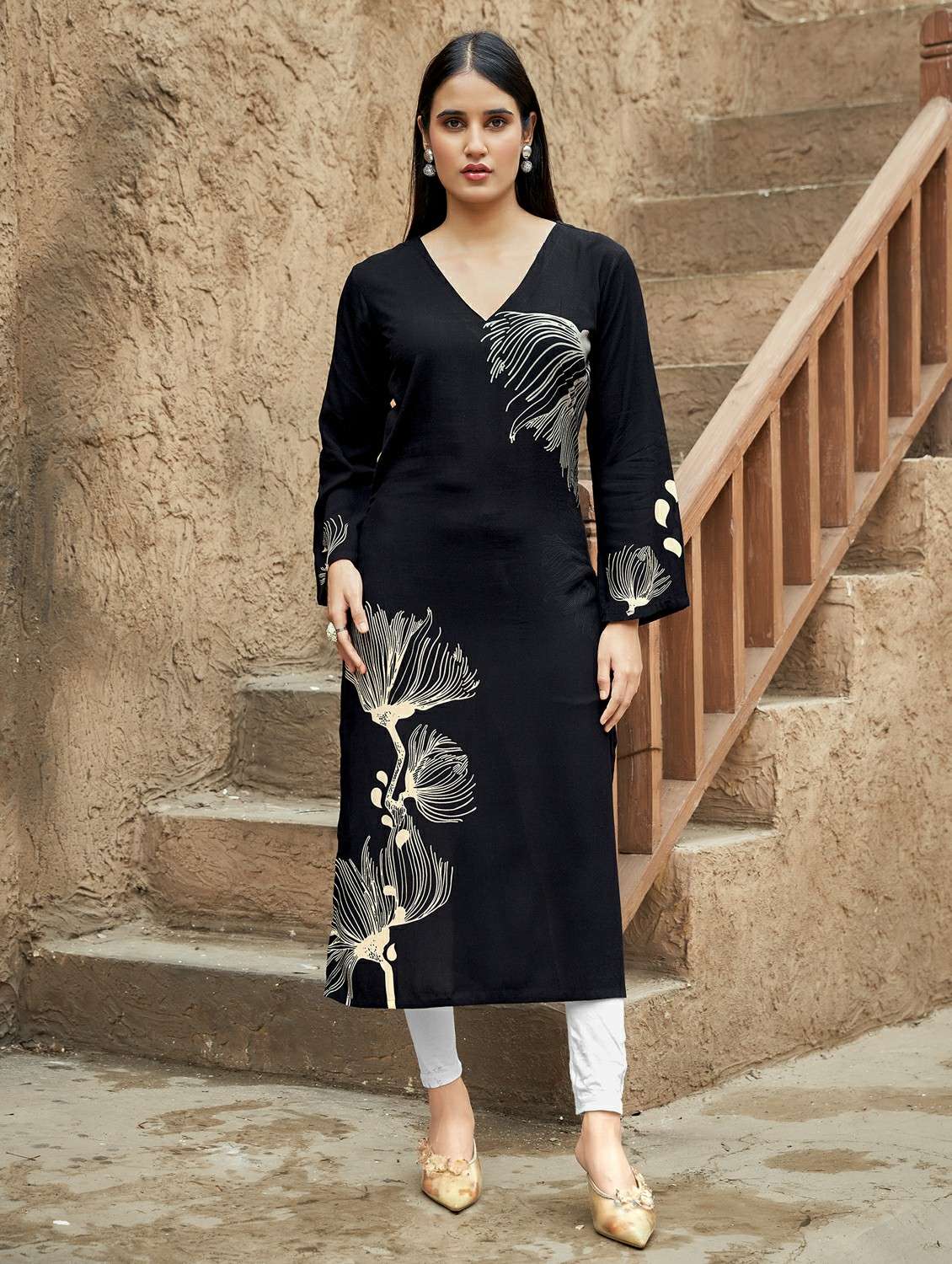 women floral printed long sleeve straight kurta