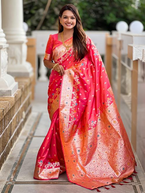 women self design banarasi saree with blouse - 21959455 -  Standard Image - 0