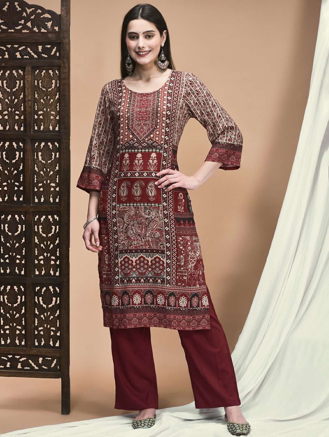 women three quarter sleeve kurta pant set - 21959505 -  Standard Image - 2