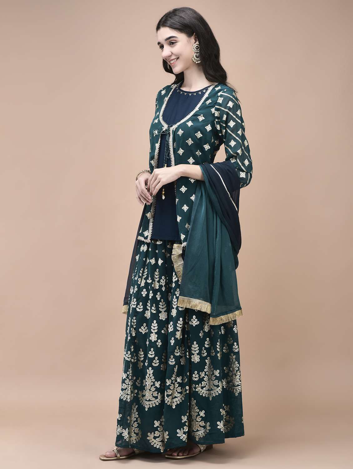 women three quarter sleeve kurta sharara with dupatta set - 21959510 -  Standard Image - 2
