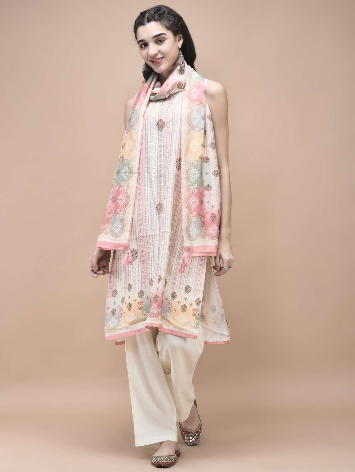 women printed sleeveless kurta palazzo with dupatta set - 21959528 -  Standard Image - 2