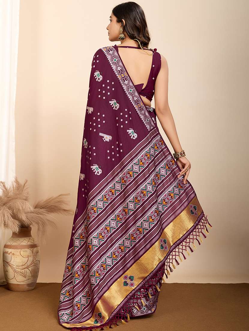 women self design patola saree with blouse - 21960241 - Standard Image - 2