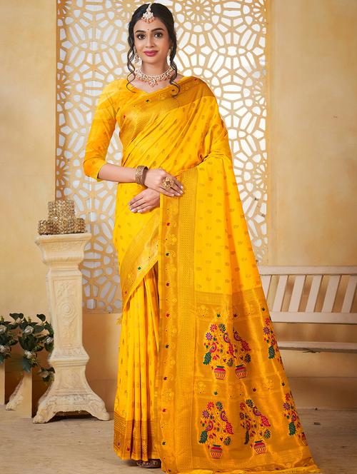 women self design paithani saree with blouse - 21960423 - Standard Image - 0