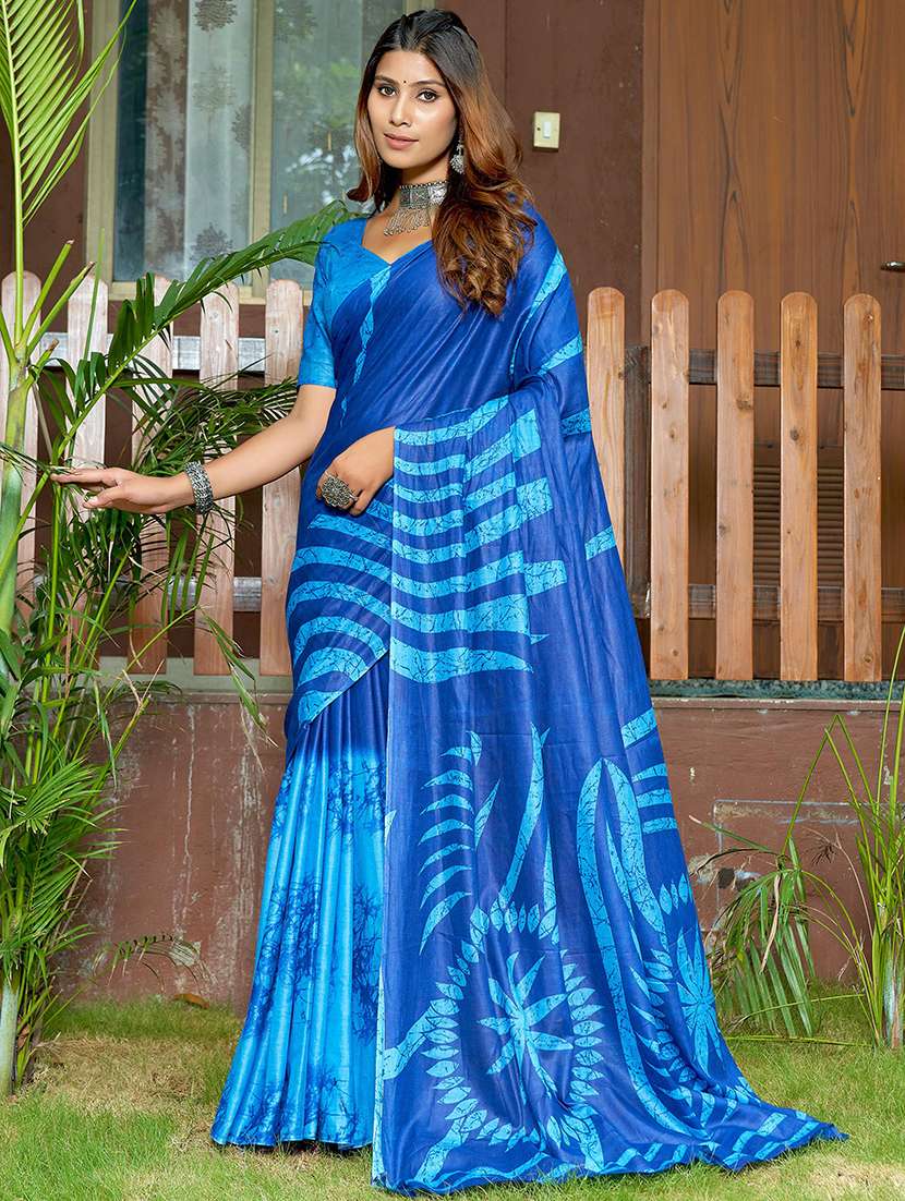 women printed casual wear saree with blouse
