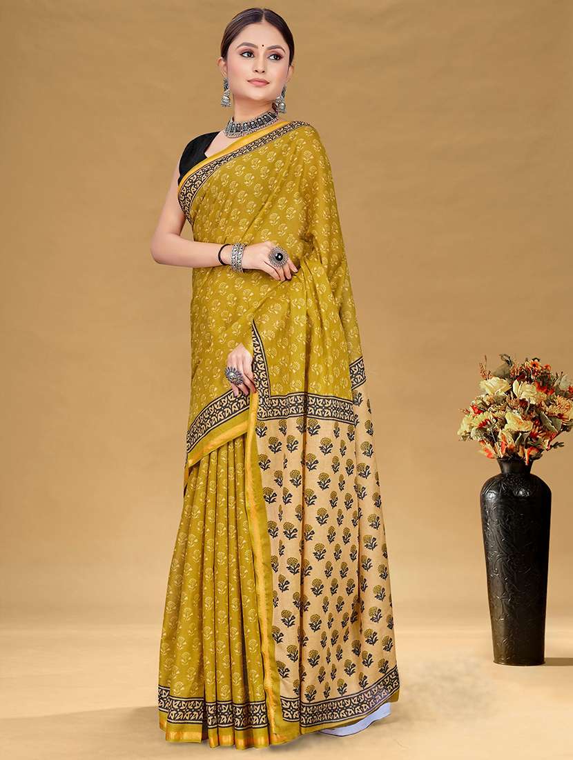 women printed casual wear saree with blouse