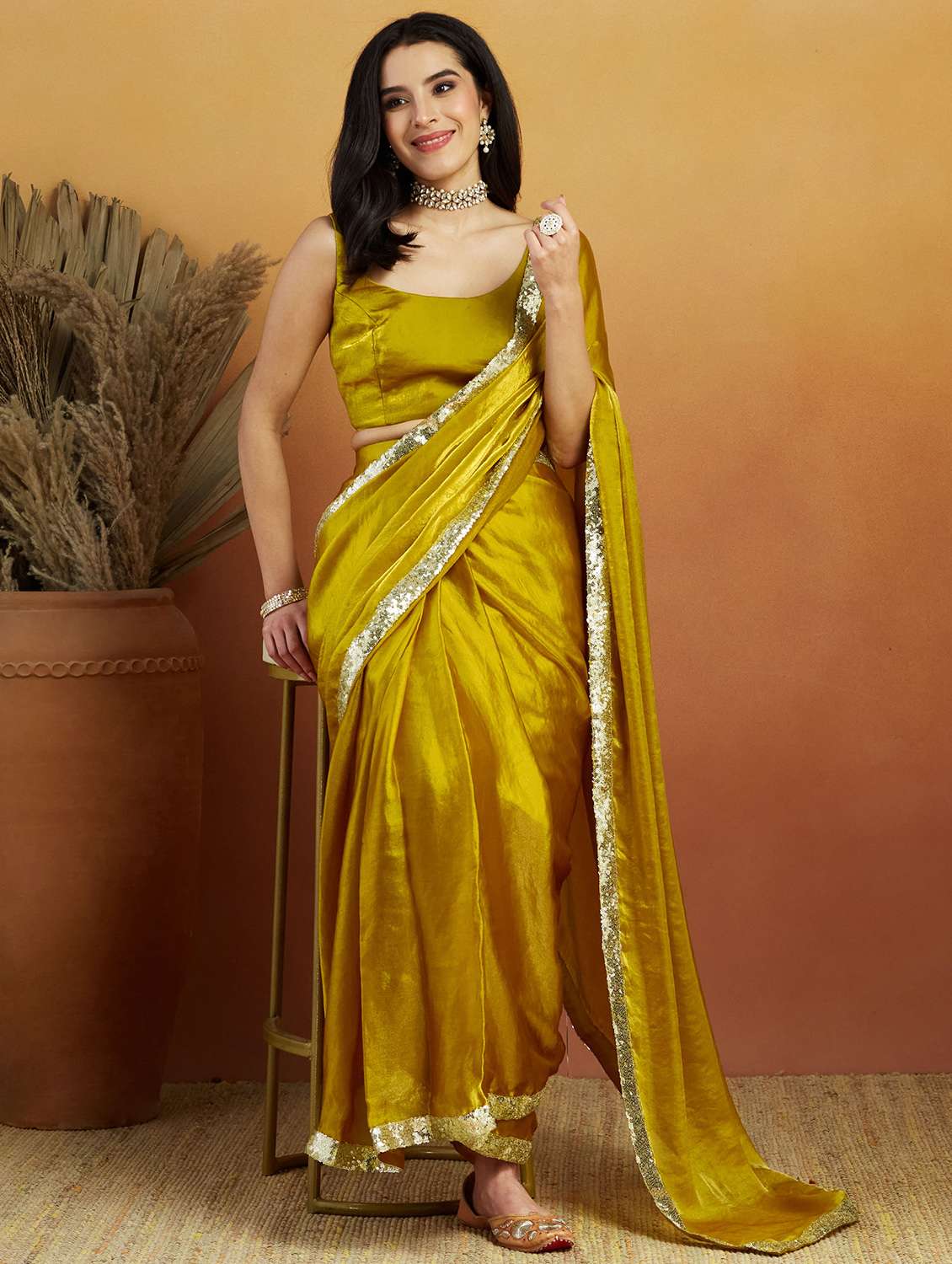 women solid with bordered ready to wear saree with blouse - 21961280 -  Standard Image - 2