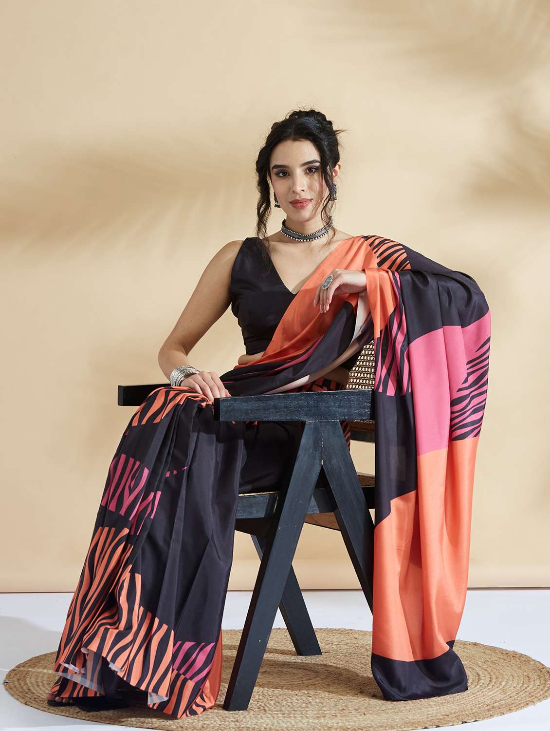 women printed ready to wear saree with blouse - 21961307 - Standard Image - 2