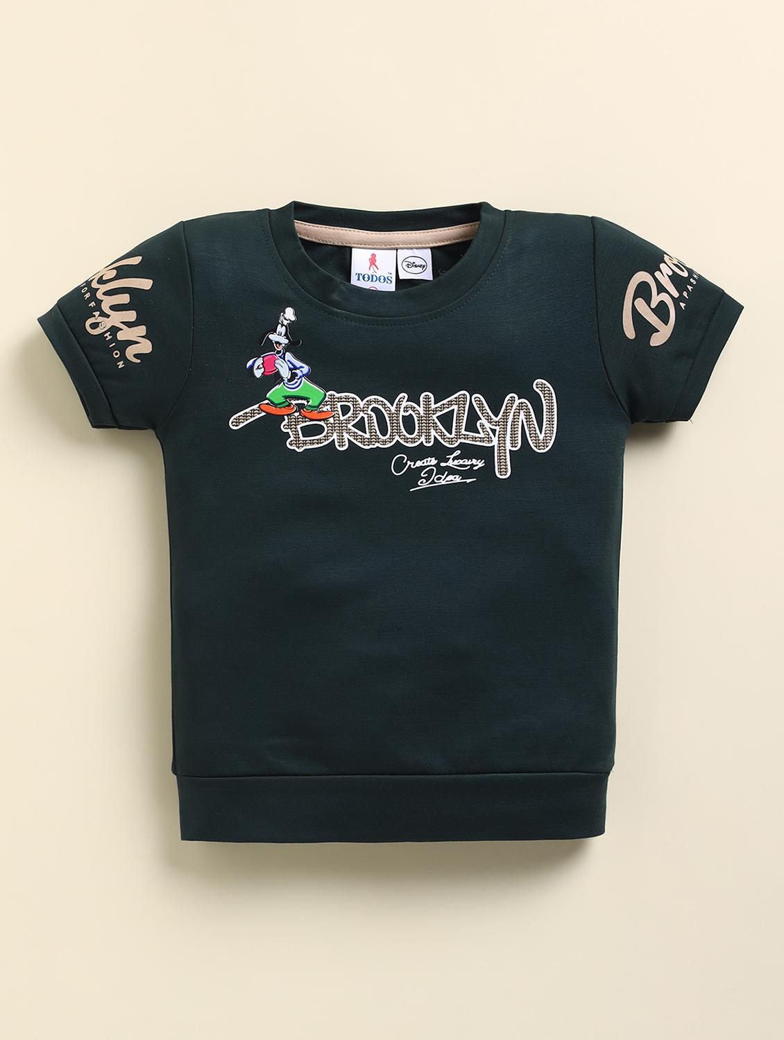 boys printed t-shirt and shorts set - 21961392 - Standard Image - 2