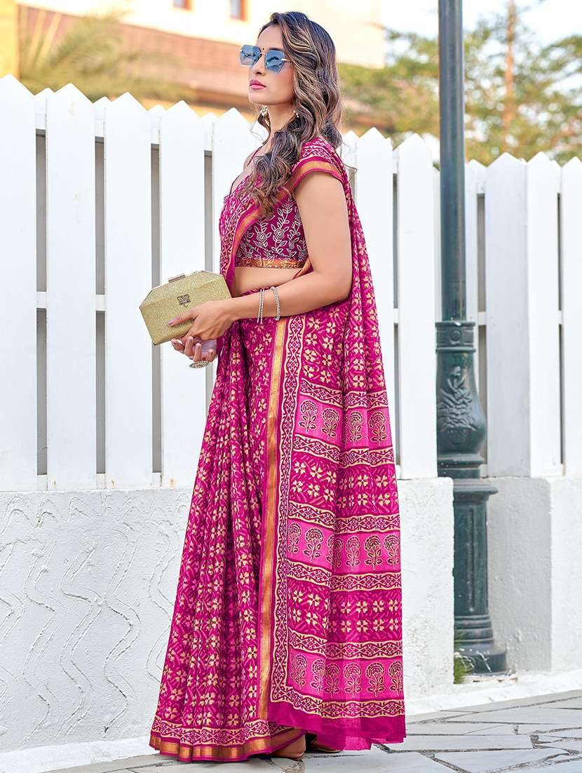 women printed casual wear saree with blouse