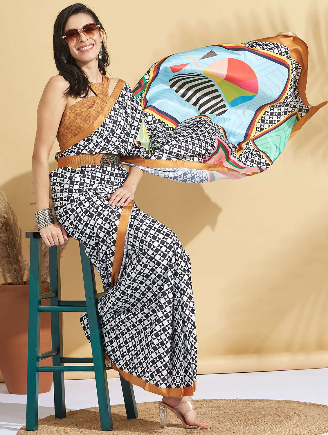 women printed ready to wear saree with blouse - 21961592 -  Standard Image - 2