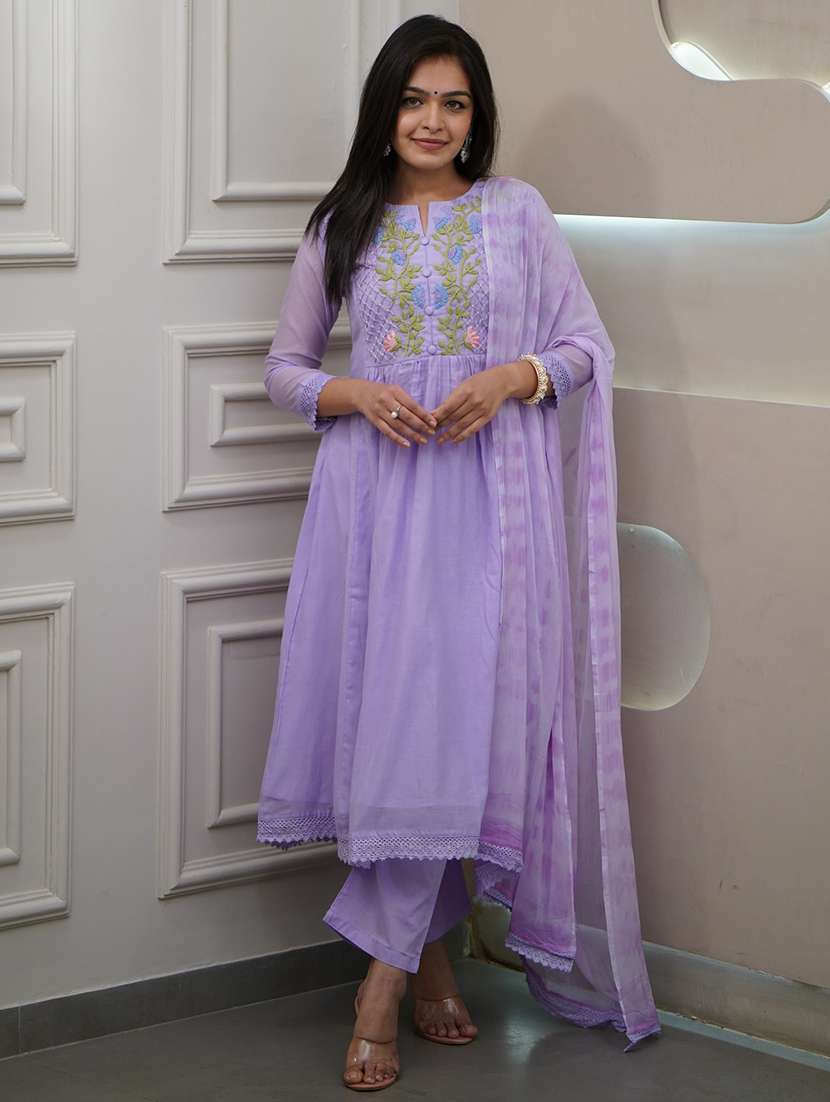 women three quarter sleeve kurta pant with dupatta set