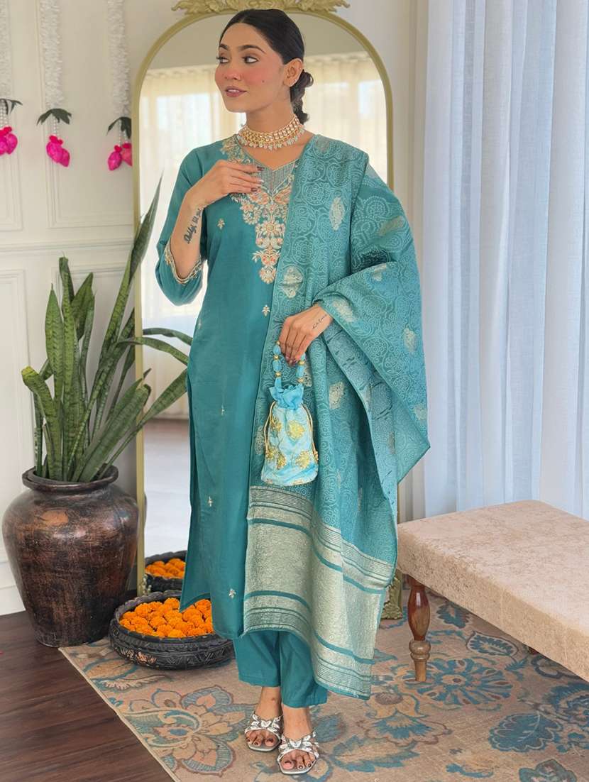 women three quarter sleeve kurta pant with dupatta set - 21961654 -  Standard Image - 2