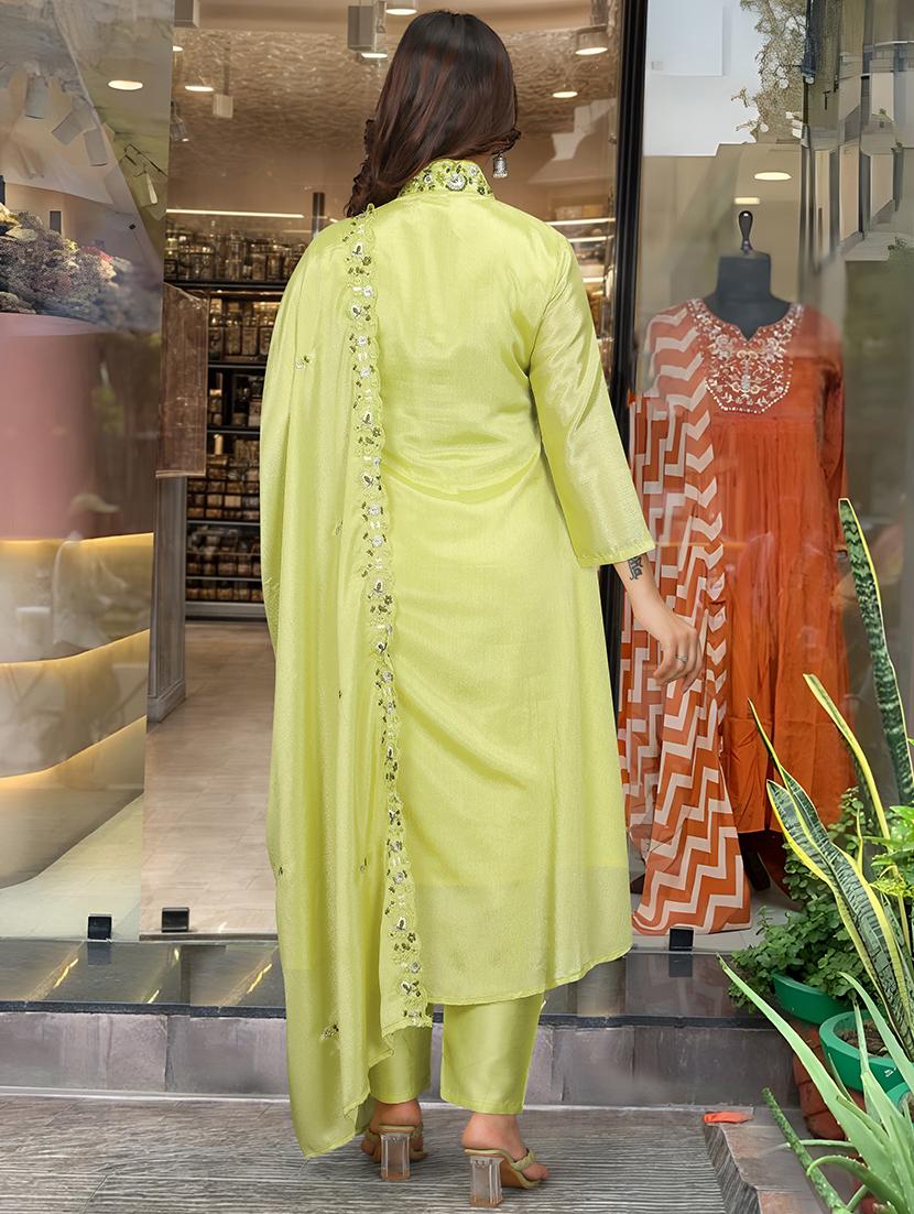 women three quarter sleeve kurta pant with dupatta set - 21961682 - Standard Image - 2