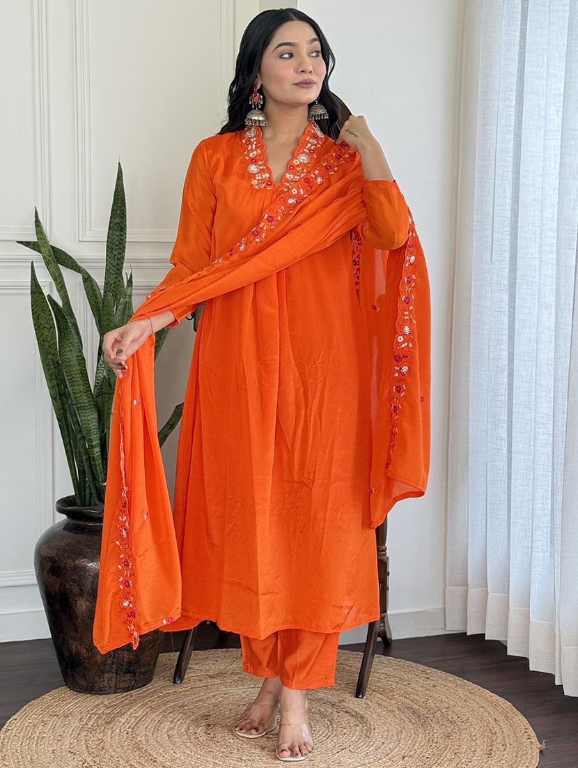 women three quarter sleeve kurta pant with dupatta set - 21961684 - Standard Image - 2