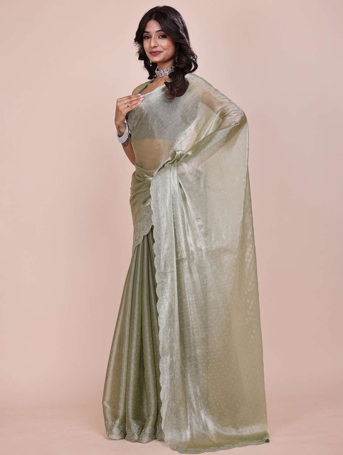 women solid with work embellished saree with blouse - 21962026 -  Standard Image - 2