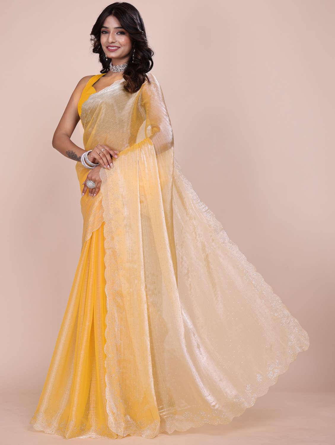 women solid with work embellished saree with blouse - 21962033 -  Standard Image - 2