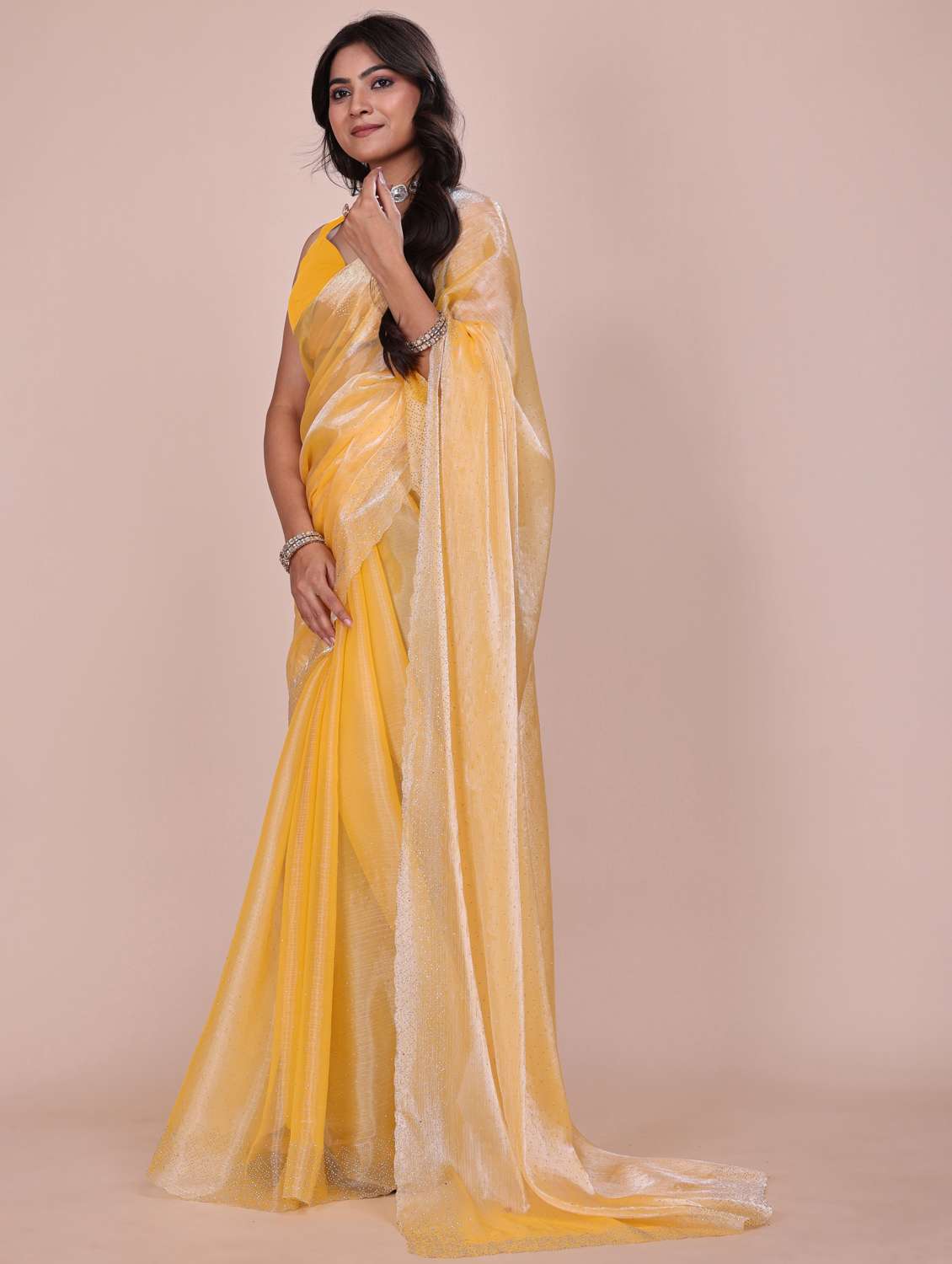 women solid with work embellished saree with blouse - 21962045 -  Standard Image - 2