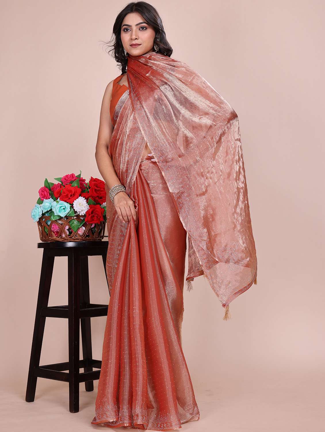 women solid with work embellished saree with blouse - 21962053 -  Standard Image - 2