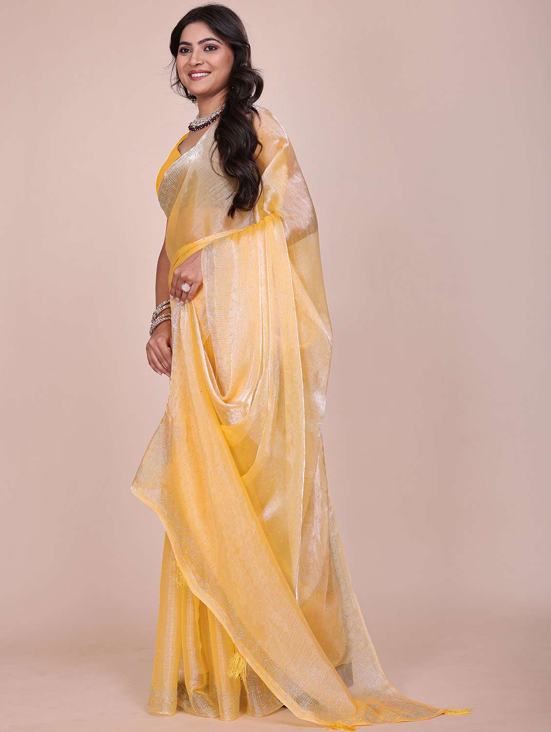 women solid with work embellished saree with blouse - 21962057 -  Standard Image - 2