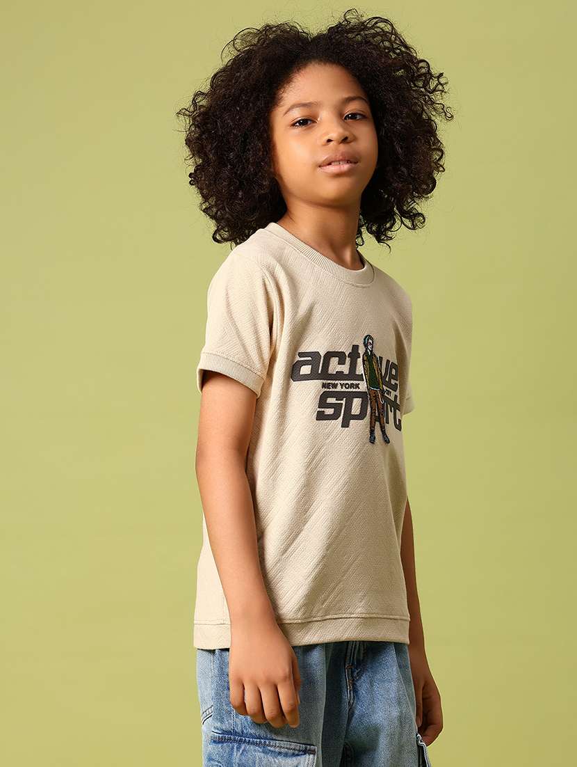 boys printed short sleeve regular fit t-shirt - 21962145 -  Standard Image - 2