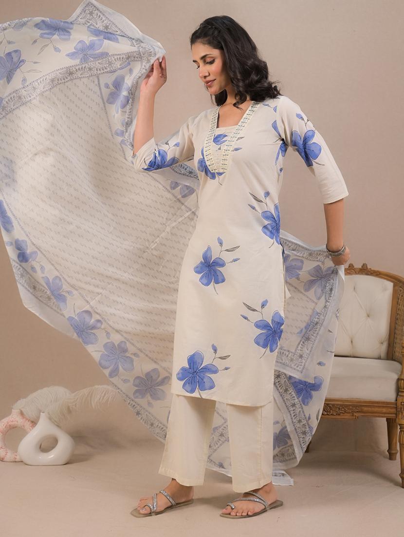 women three quarter sleeve kurta pant with dupatta set - 21962202 - Standard Image - 2