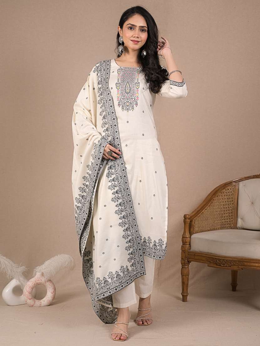 women three quarter sleeve kurta pant with dupatta set - 21962207 -  Standard Image - 2