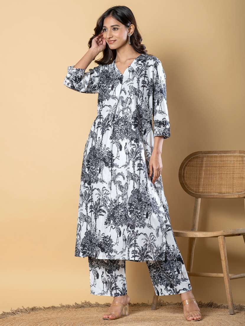 women printed three quarter sleeve kurta pant set - 21962267 -  Standard Image - 2