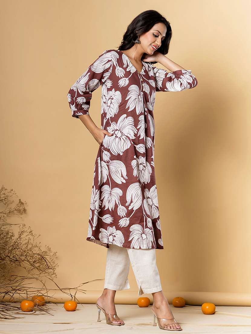 women printed three quarter sleeve kurta pant set - 21962272 -  Standard Image - 2