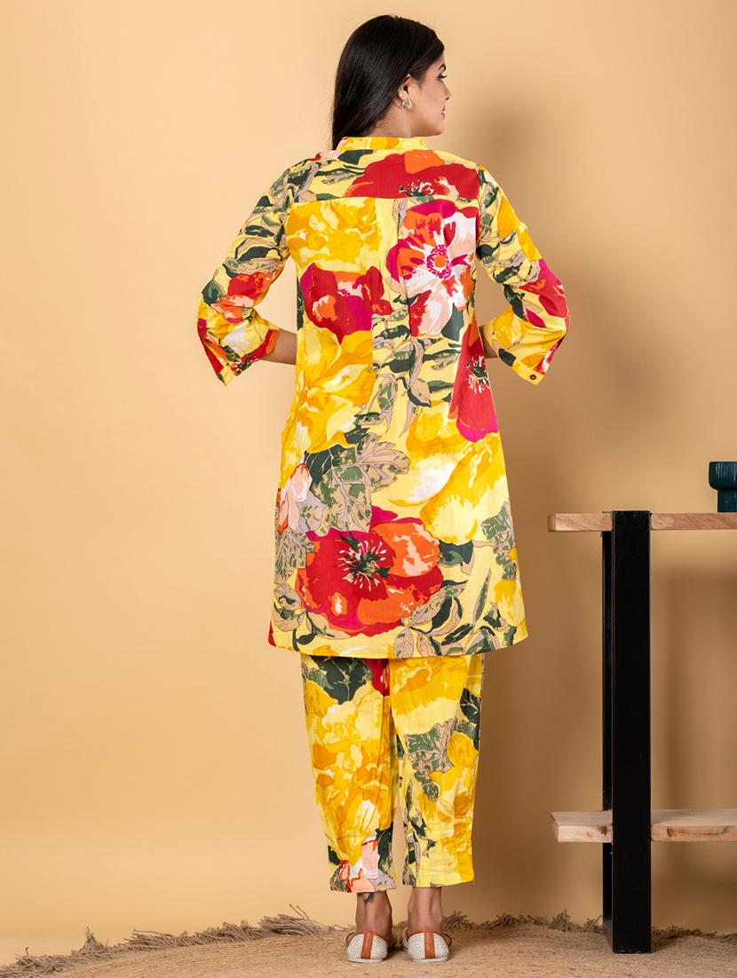 women three quarter sleeve ethnic co-ord set - 21962331 - Standard Image - 2
