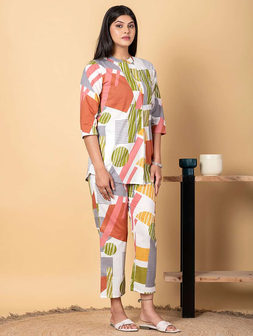 women three quarter sleeve ethnic co-ord set - 21962339 -  Standard Image - 2