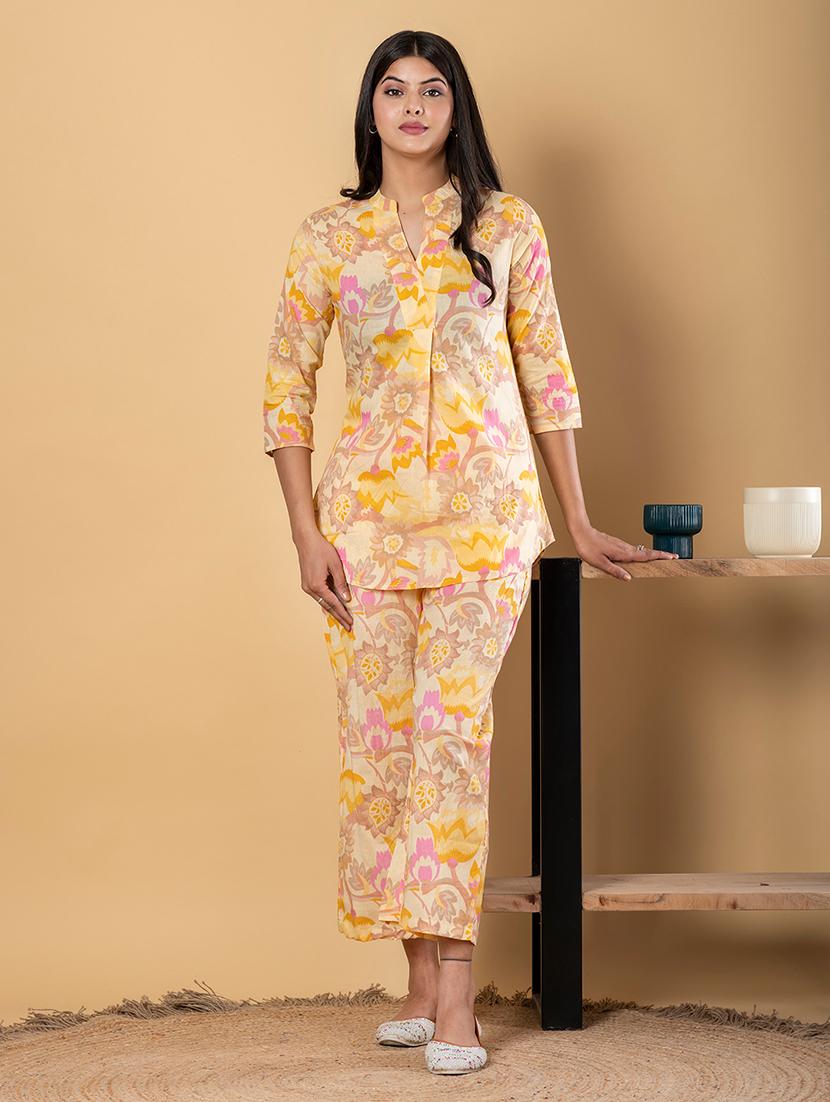 women three quarter sleeve ethnic co-ord set - 21962349 - Standard Image - 2