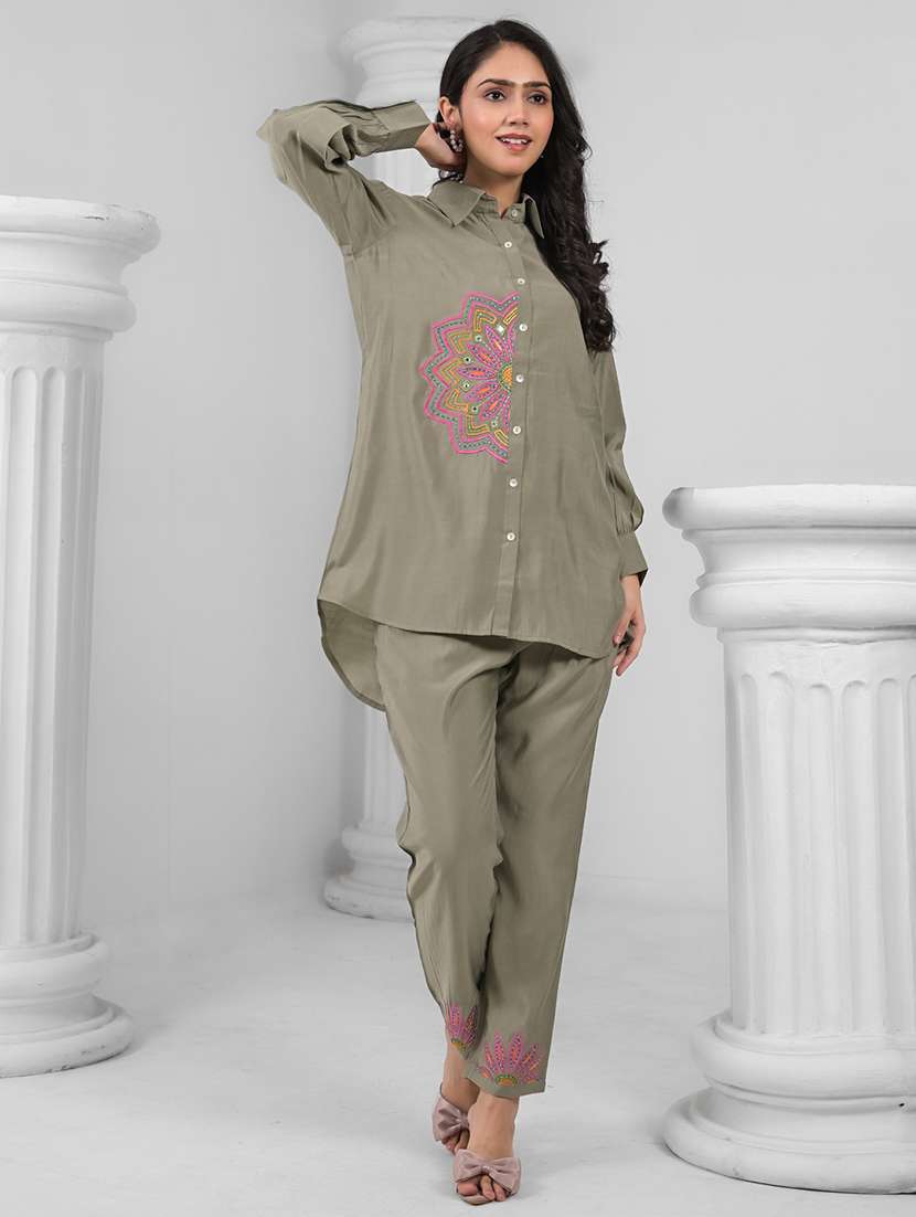 women embroidered long sleeve ethnic co-ord set