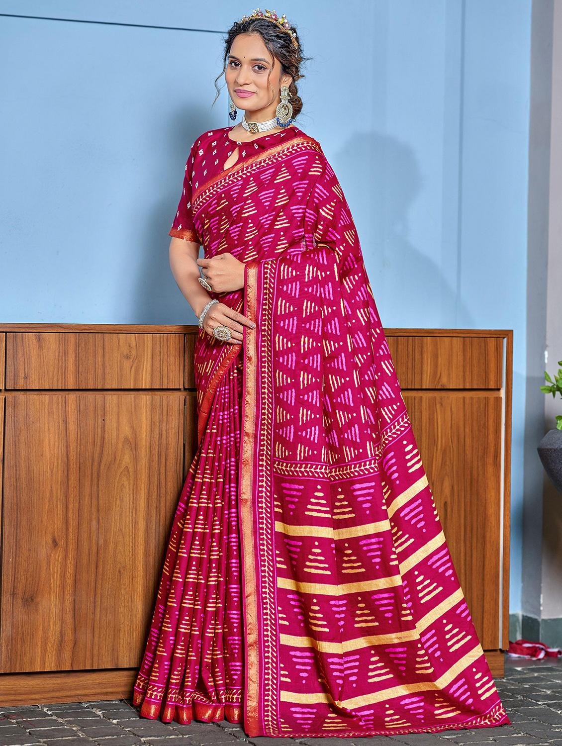women printed casual wear saree with blouse - 21962380 - Zoom Image - 0