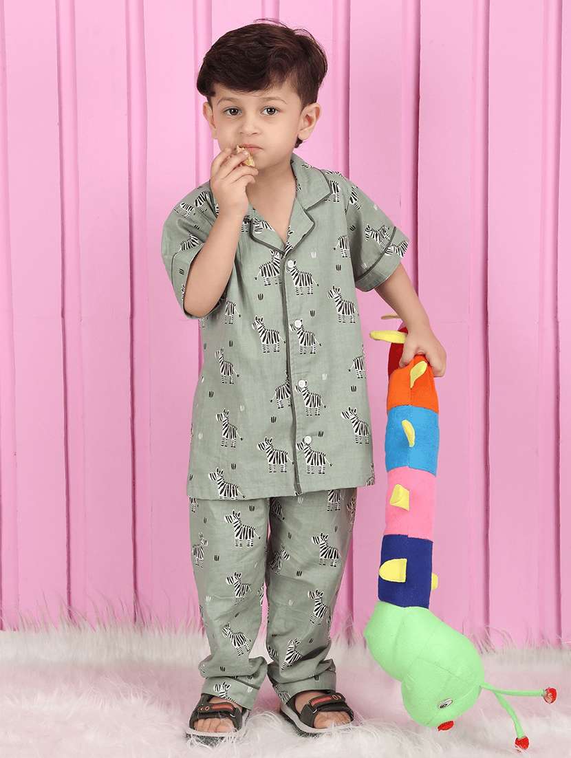 boys printed short sleeve nightwear pyjama set