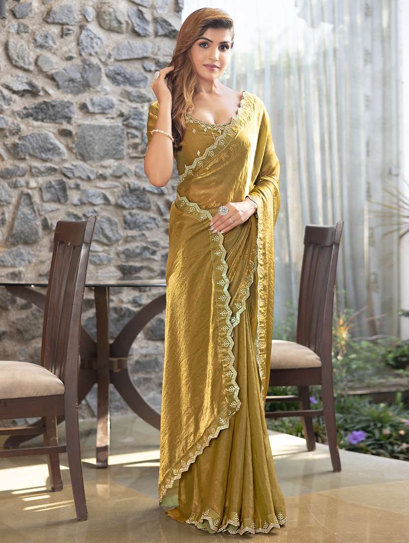 women solid with embellished bordered saree with blouse - 21962566 - Standard Image - 2