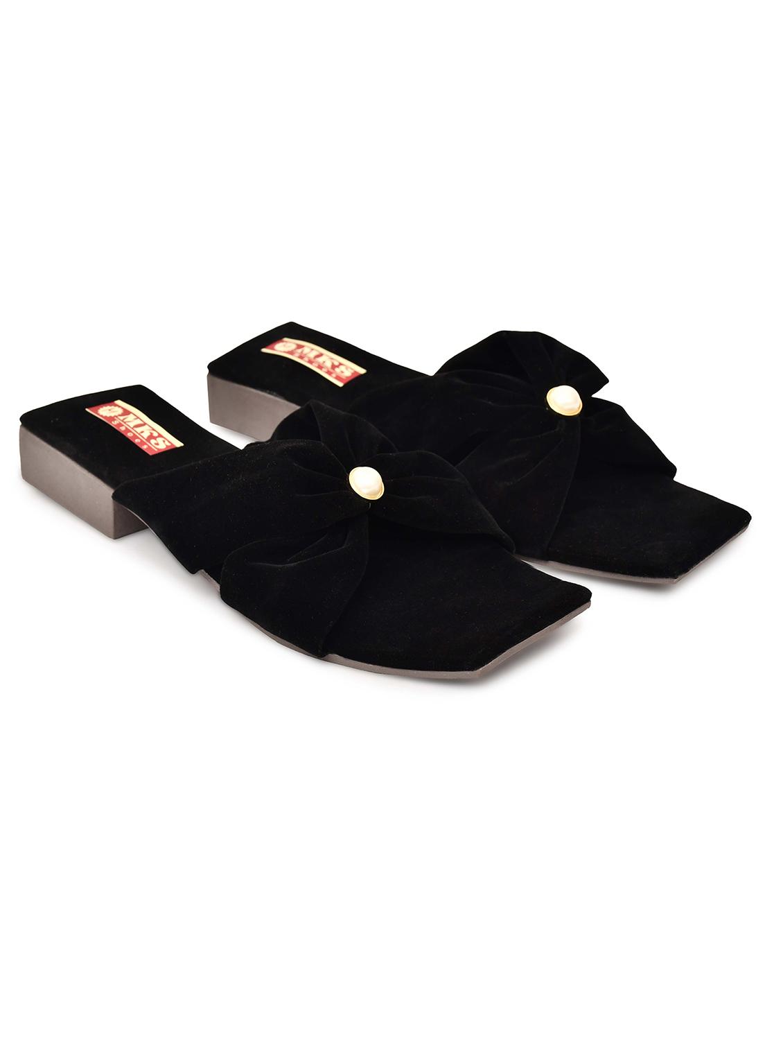 womne solid slip on flat sandal - 21962933 -  Zoom Image - 0