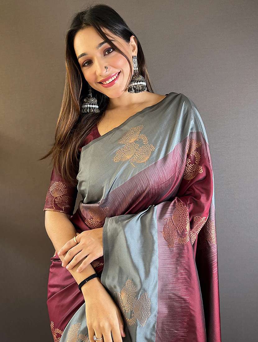 women self design bordered saree with blouse - 21963013 -  Standard Image - 2