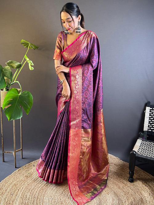 women self design bordered saree with blouse - 21963037 - Standard Image - 0