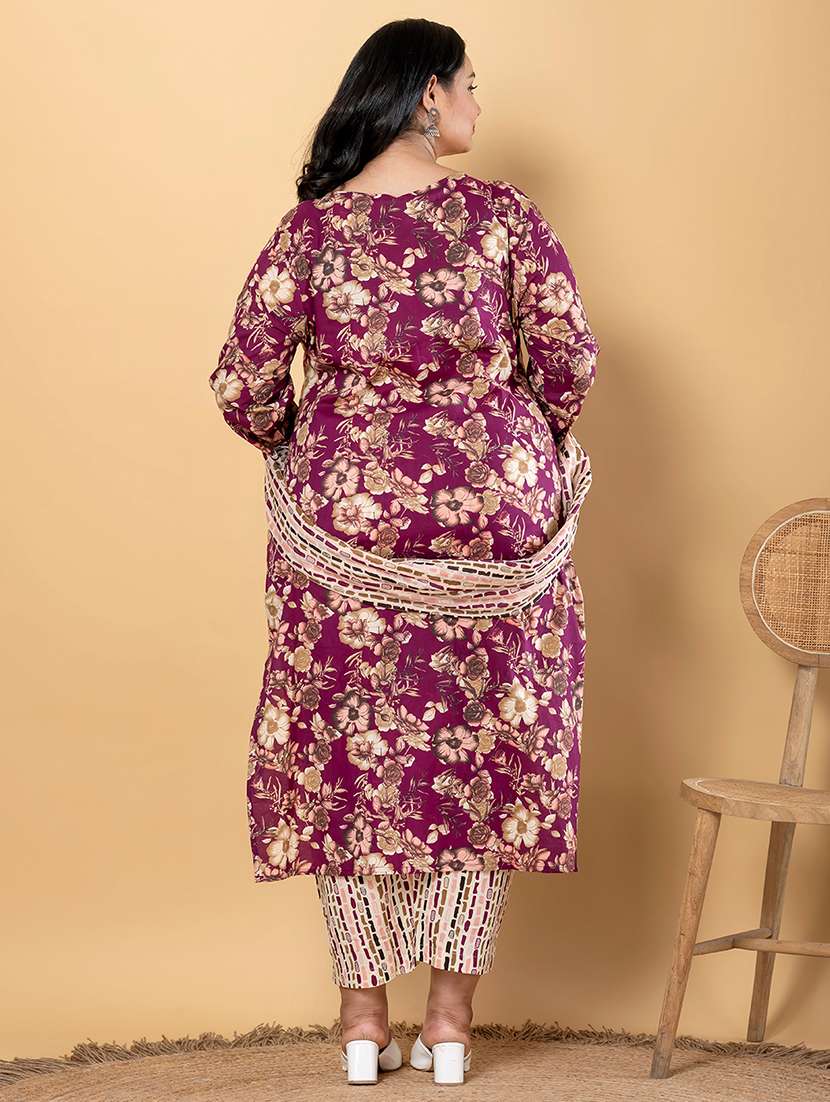 women plus size three quarter sleeve kurta pant with dupatta set - 21963096 -  Standard Image - 2