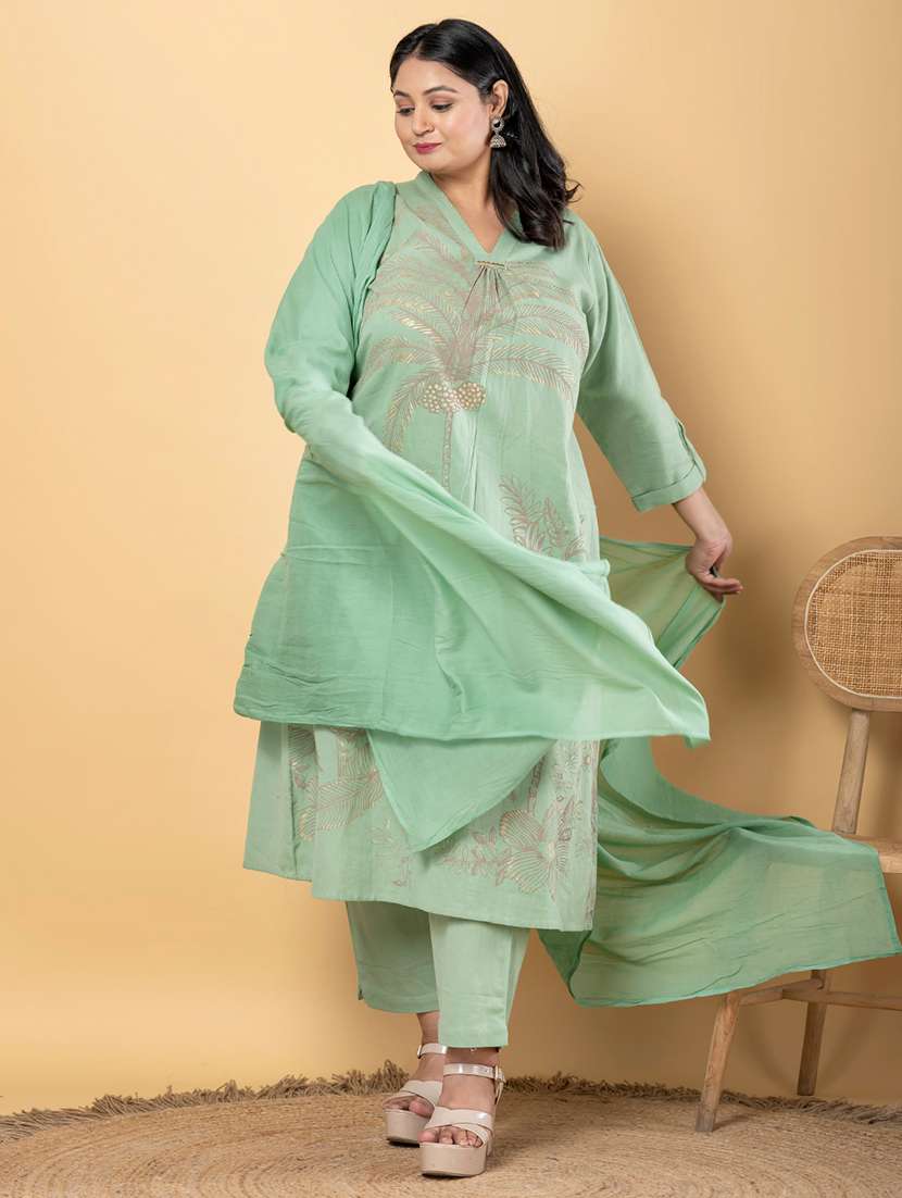 women plus size three quarter sleeve kurta pant with dupatta set