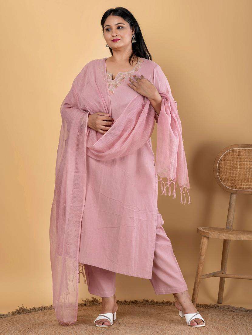 women plus size three quarter sleeve kurta pant with dupatta set - 21963103 -  Standard Image - 2