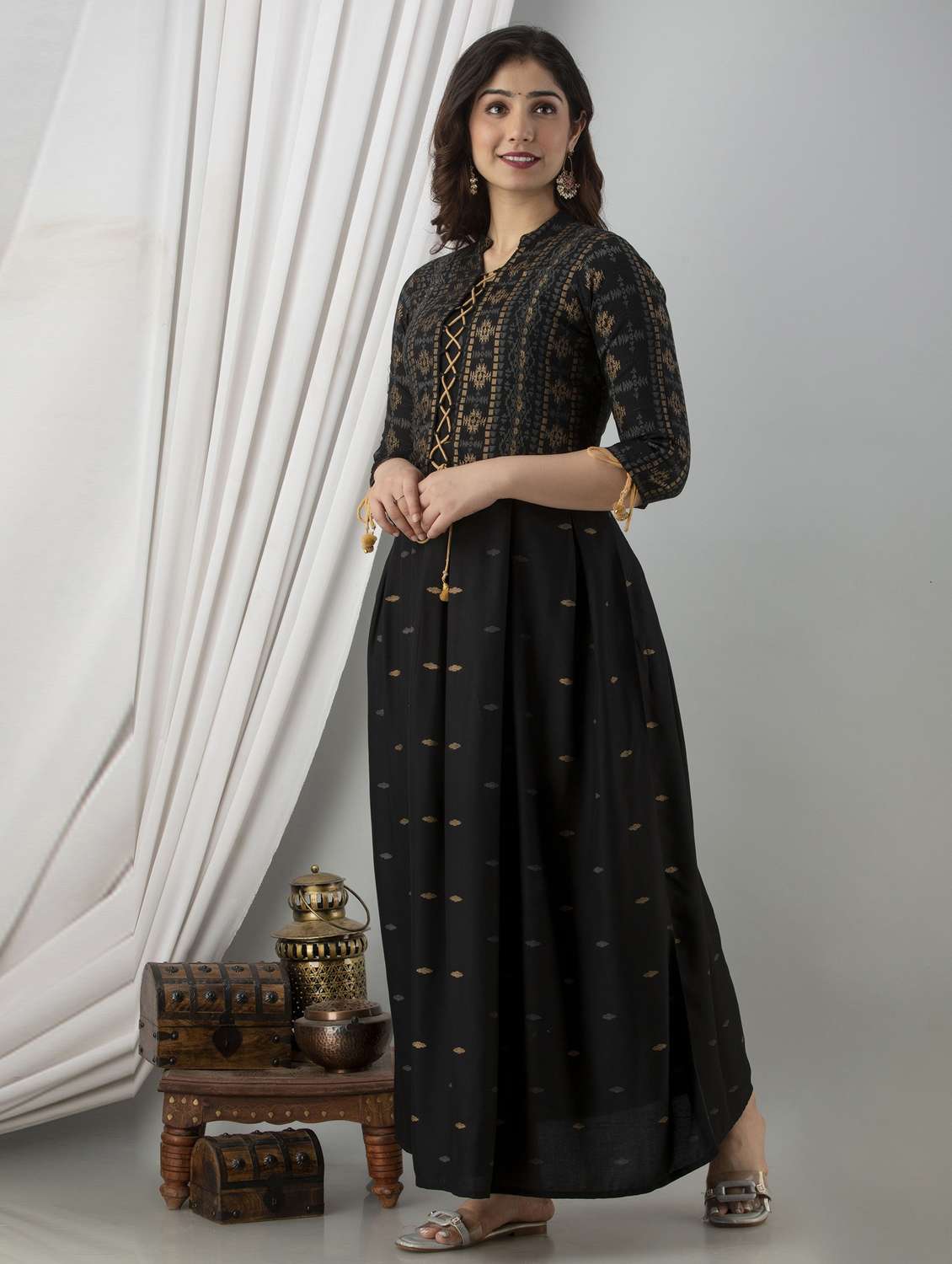 women printed three quarter sleeve ethnic dress - 21963326 - Standard Image - 2