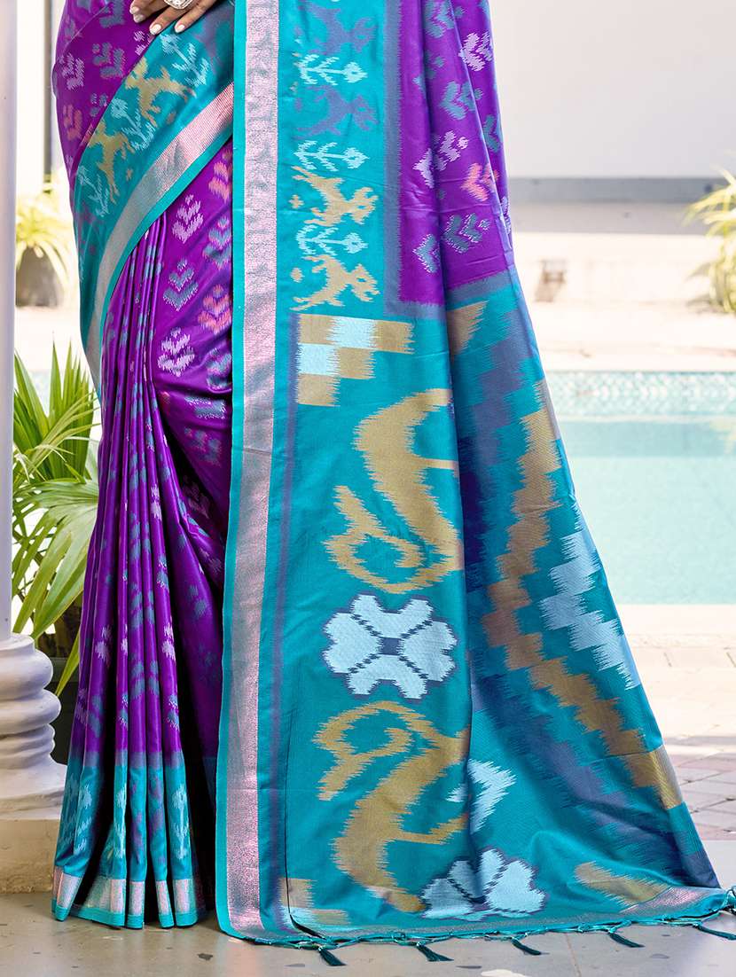 women self design pochampalli saree with blouse - 21964887 -  Standard Image - 2