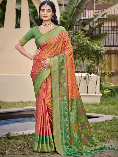women self design pochampalli saree with blouse - 21964889 - Standard Image - 0